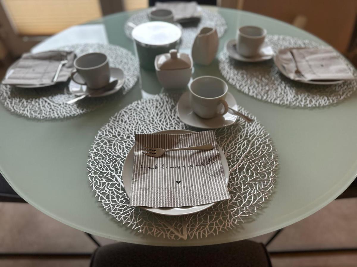 Palais -Mehrgehtnicht-Maisonette Grossweitzschen ภายนอก รูปภาพ