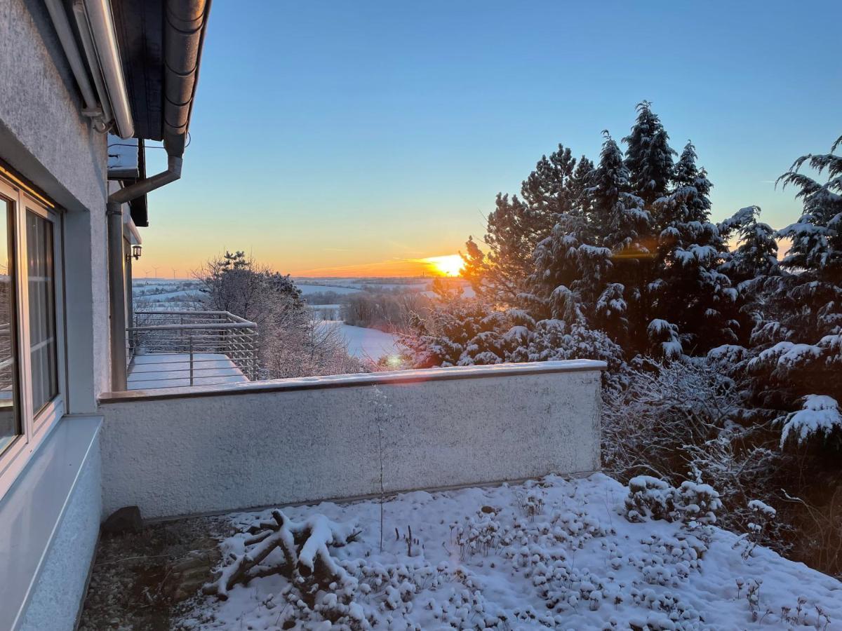 Palais -Mehrgehtnicht-Maisonette Grossweitzschen ภายนอก รูปภาพ